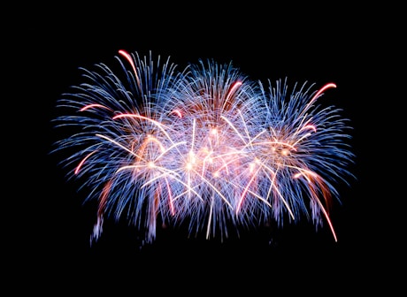 Feu d’artifice lors d’un mariage, un moment unique qu’on ne vit qu’une fois
