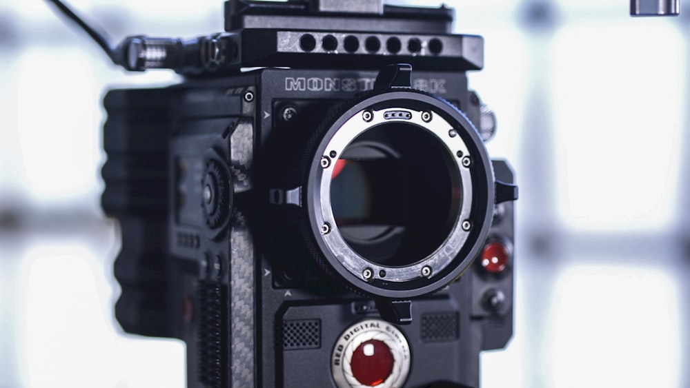 câmera de vídeo profissional preta