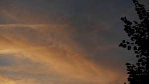 Le ciel s’embrase