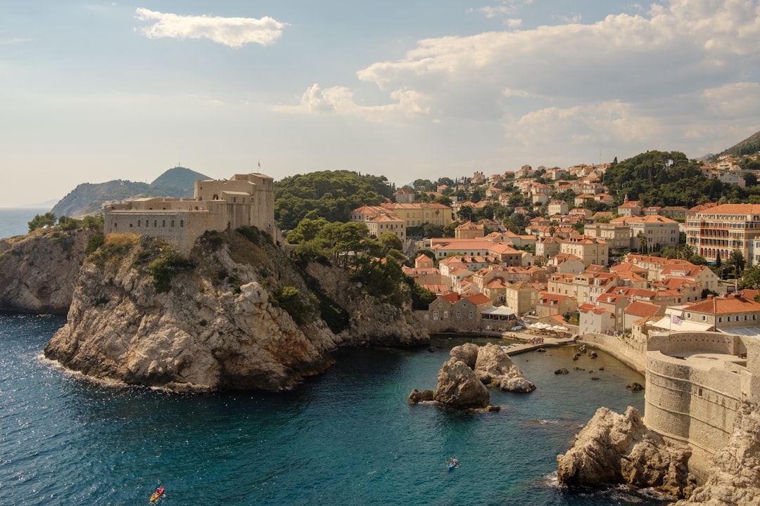 village and cliffs in aerial view photography, Kings Landing