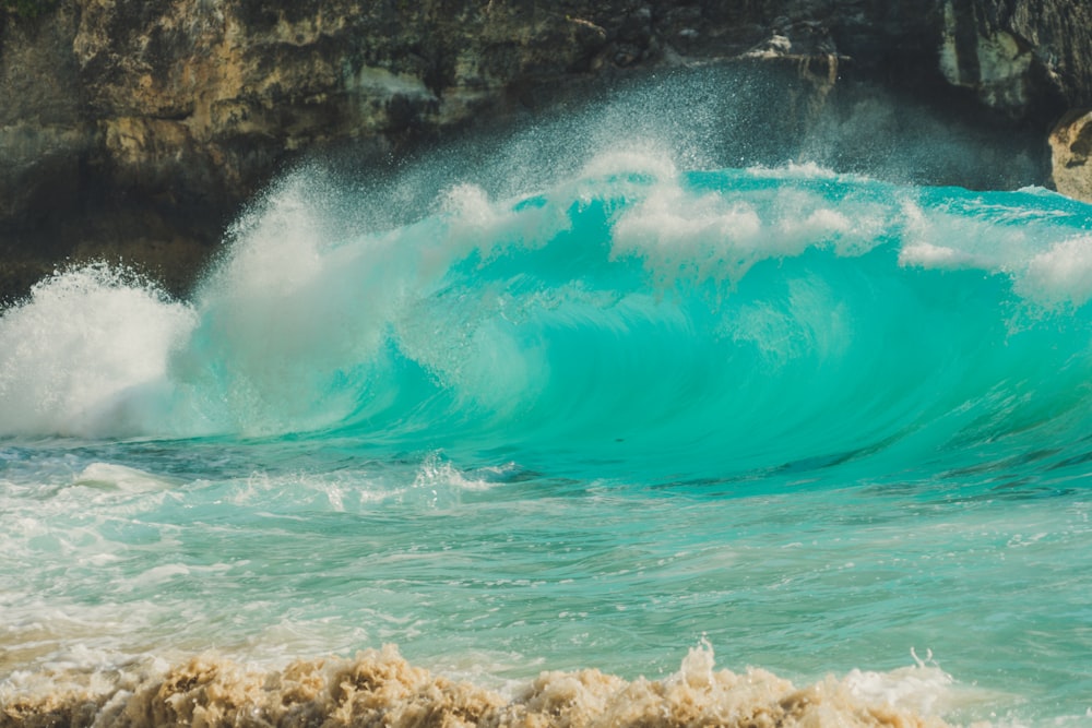 green ocean waves during daytime