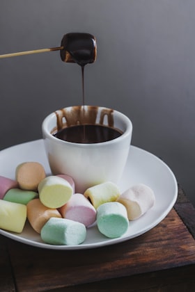 マシュマロとチョコレート