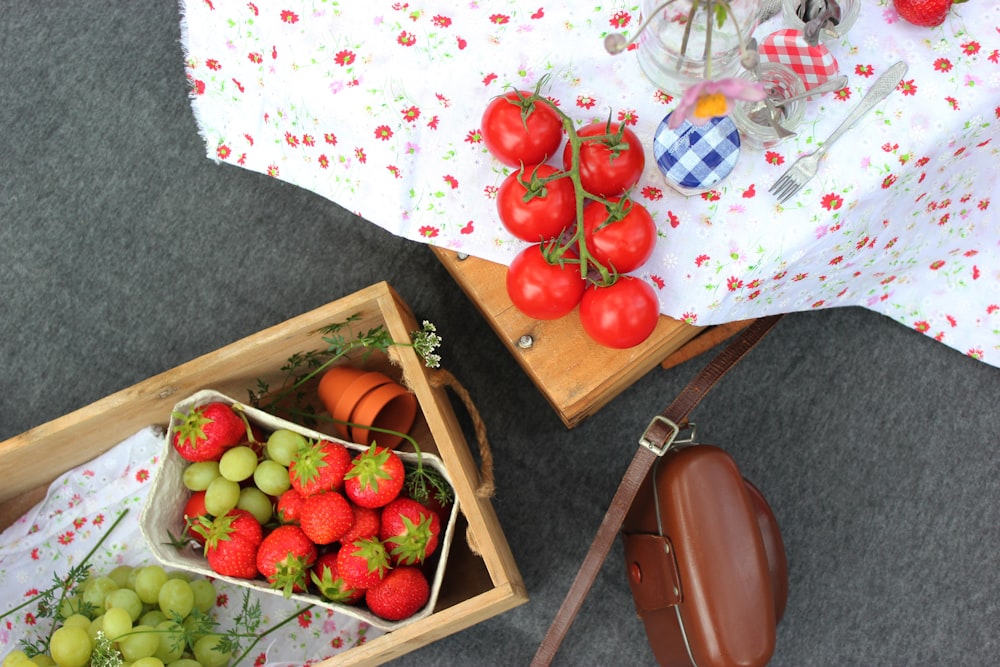 tomatoes on table