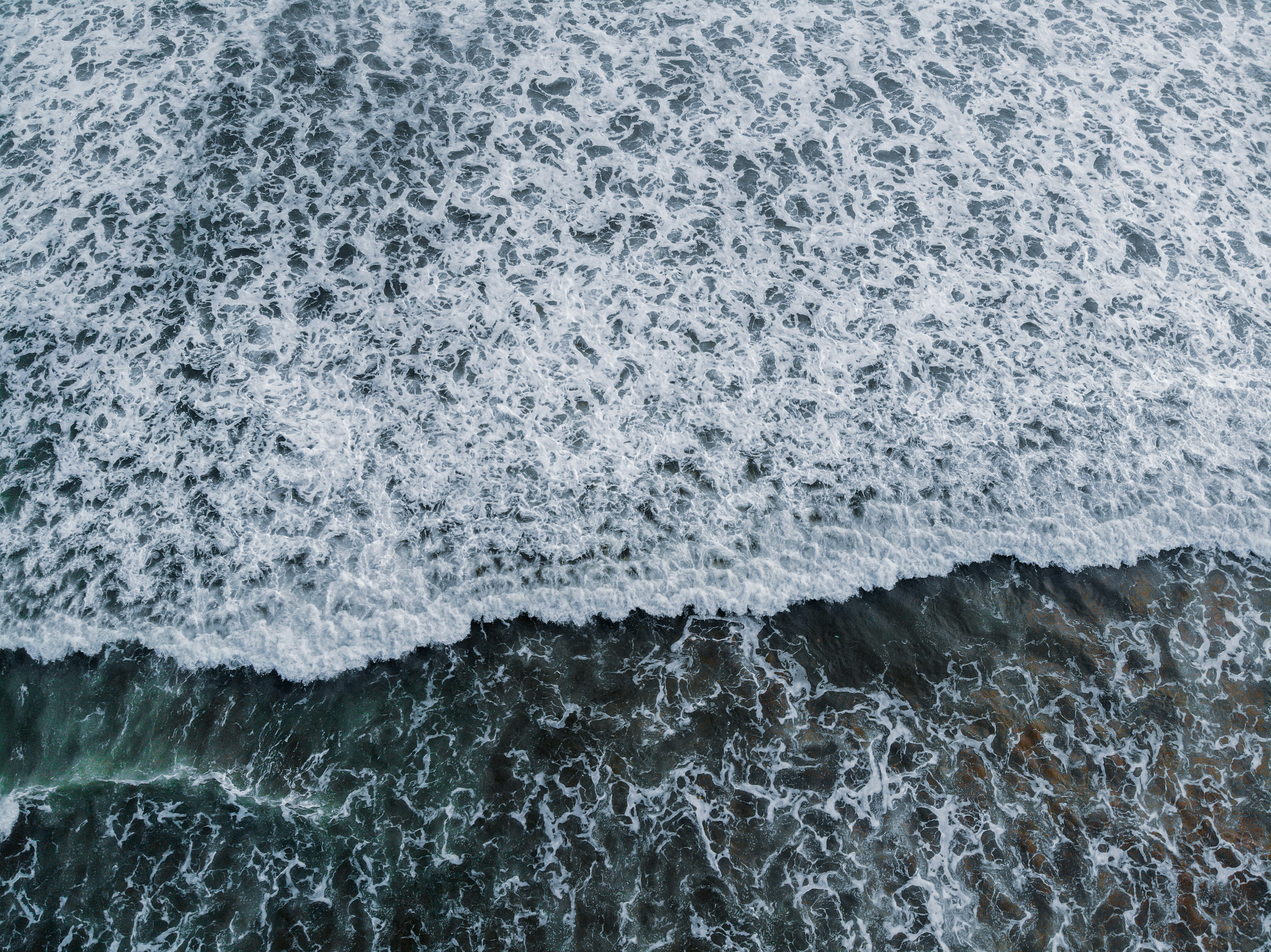 aerial view photography of body of water