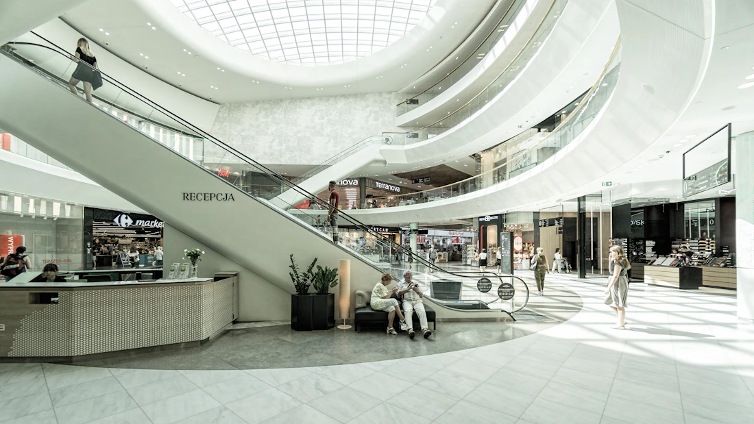 Digital screens inside a shopping centre