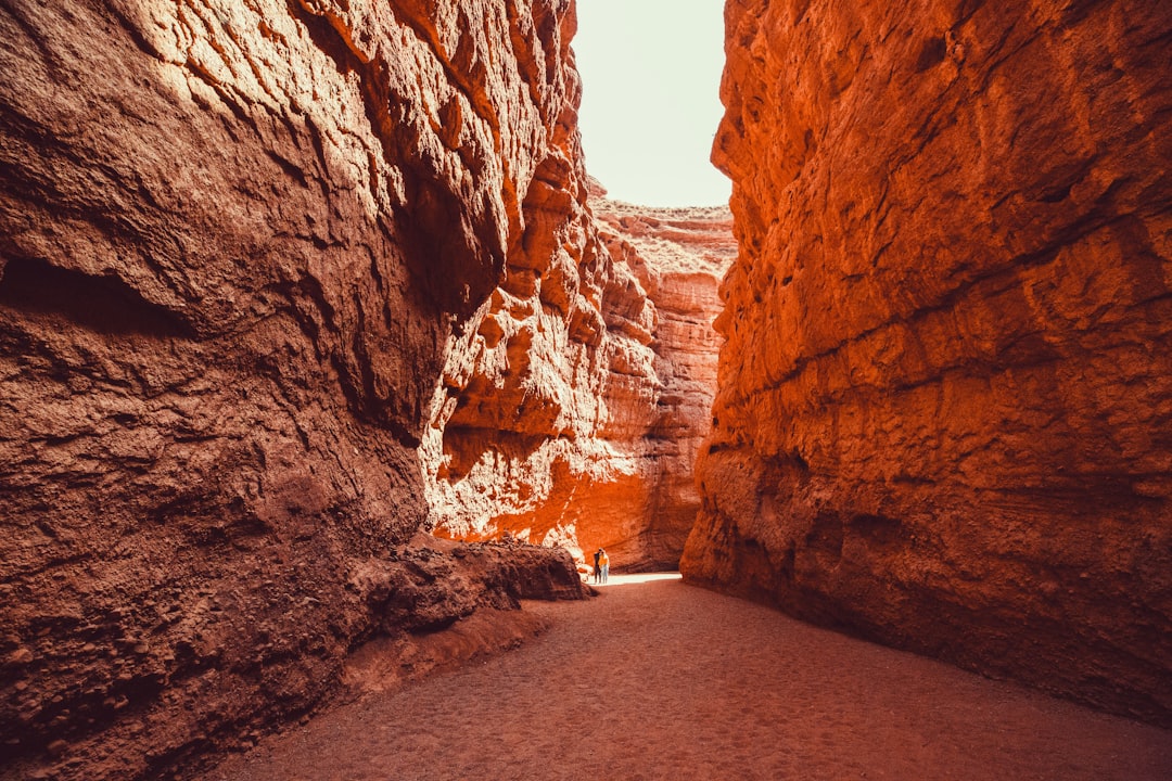 Sahara Solitude: Discovering the Rugged Beauty of Tunisia's Remote… — Sahara Solitude