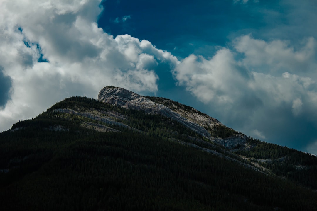 travelers stories about Hill in Canmore, Canada