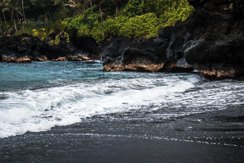 ocean crashing shoreline