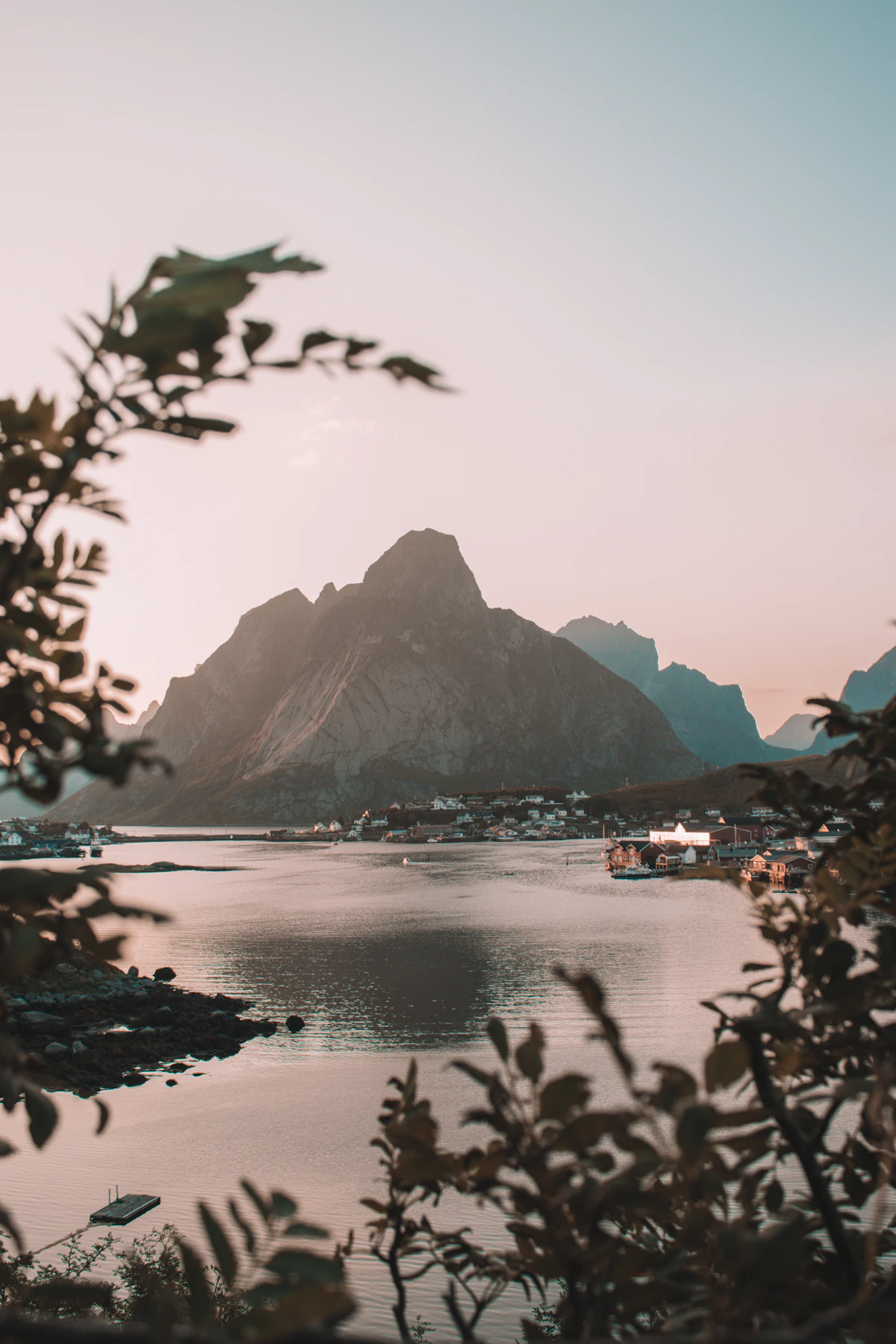 Reine Rorbuer, Lofoten