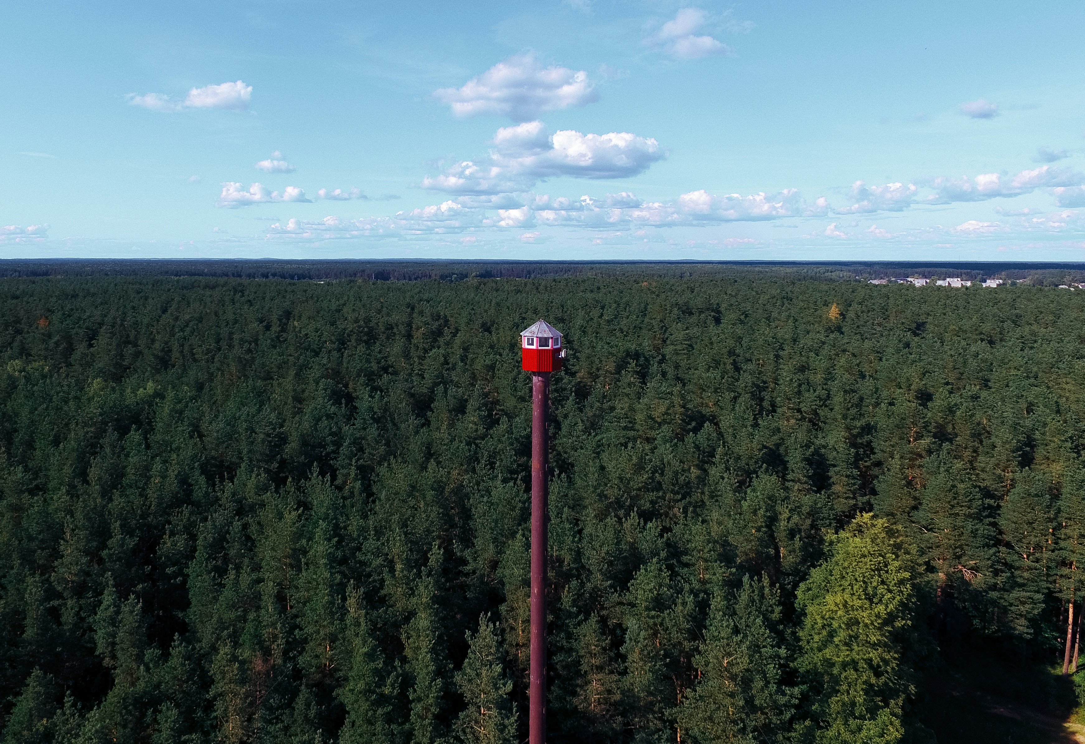 Edvinas Kerza speaking on drone security, illustrating concerns about underground autonomous drones and detection challenges.