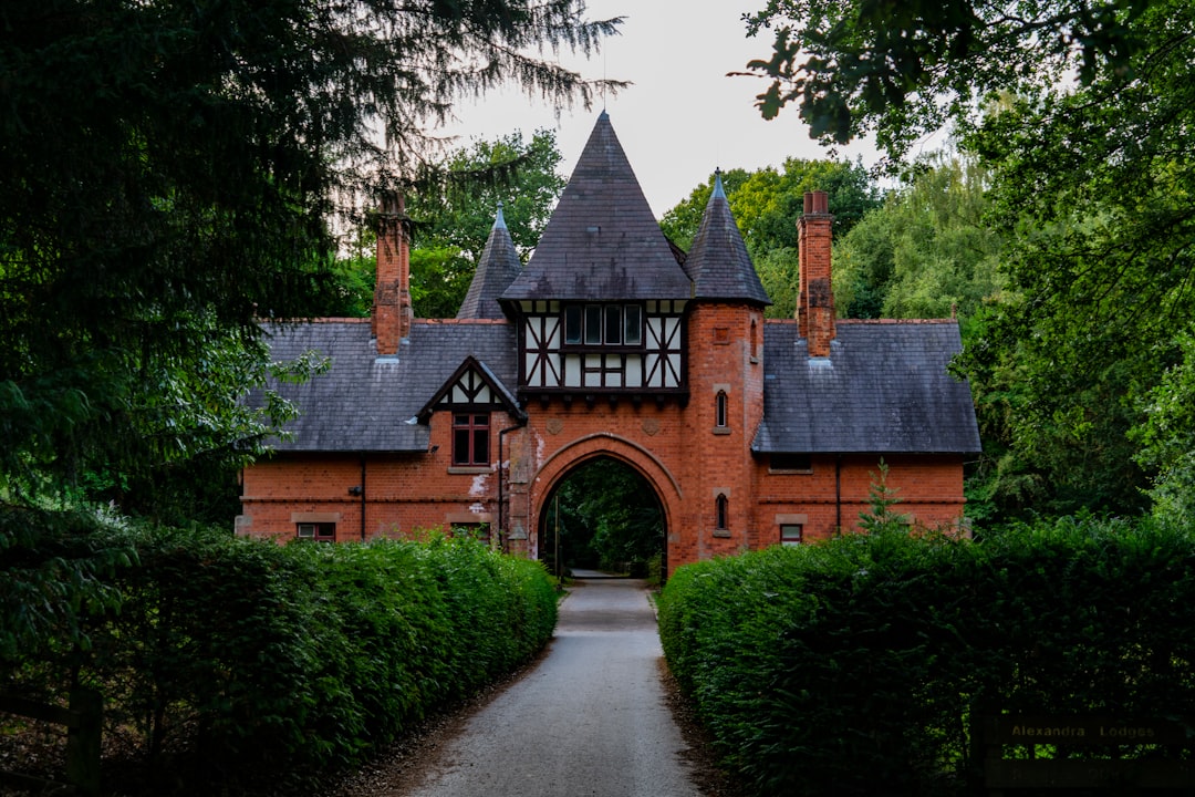 Landmark photo spot Bestwood Country Park Leeds Town Hall