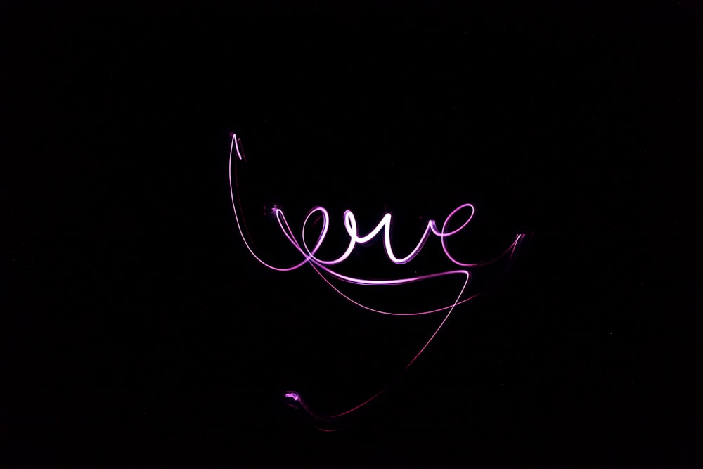 Details 300 black background love wallpaper