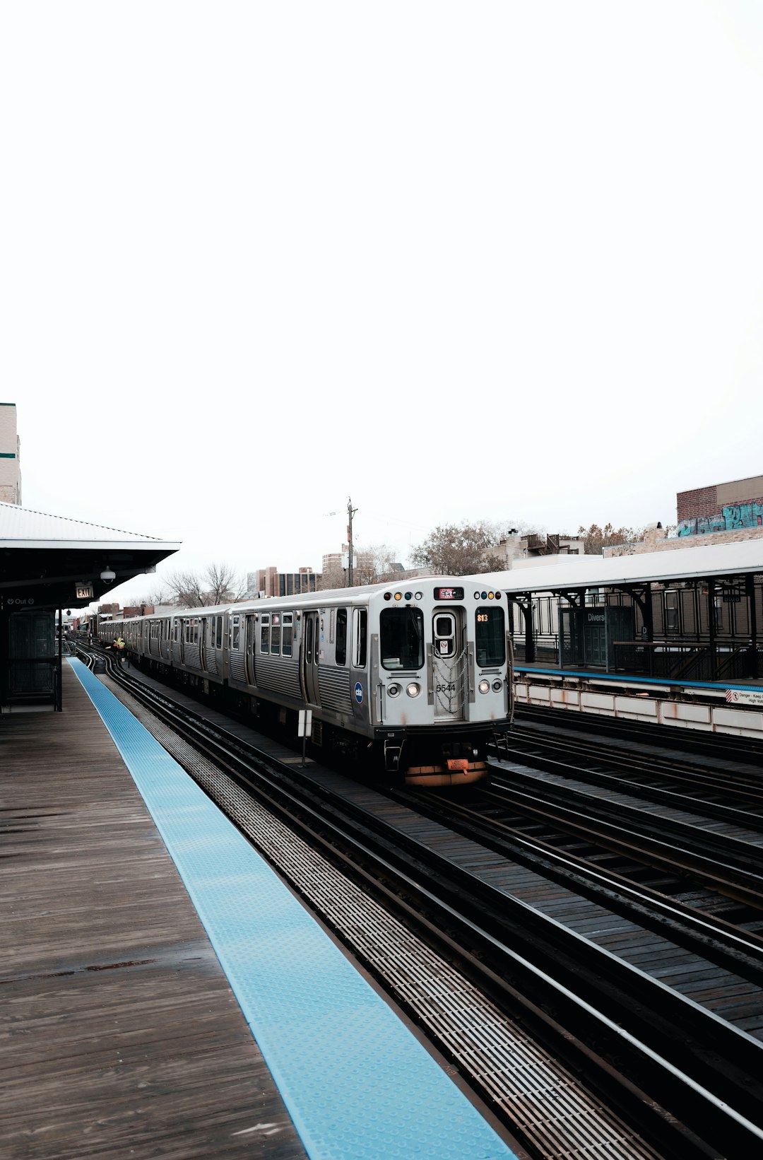 Chicago Mayor Orders Teachers Back Into Classrooms, Union Vows To Call A Strike