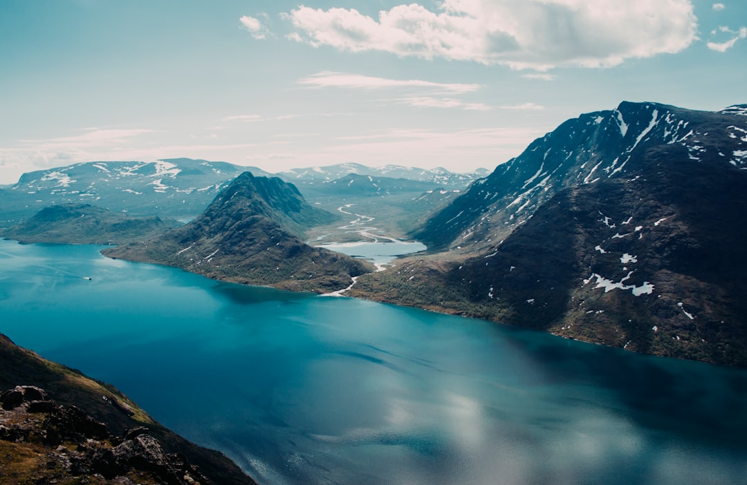 travelers stories about Glacial lake in Knutshøe, Norway