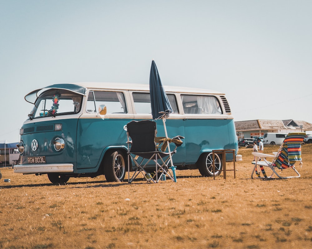 blue Volkswagen T2 van