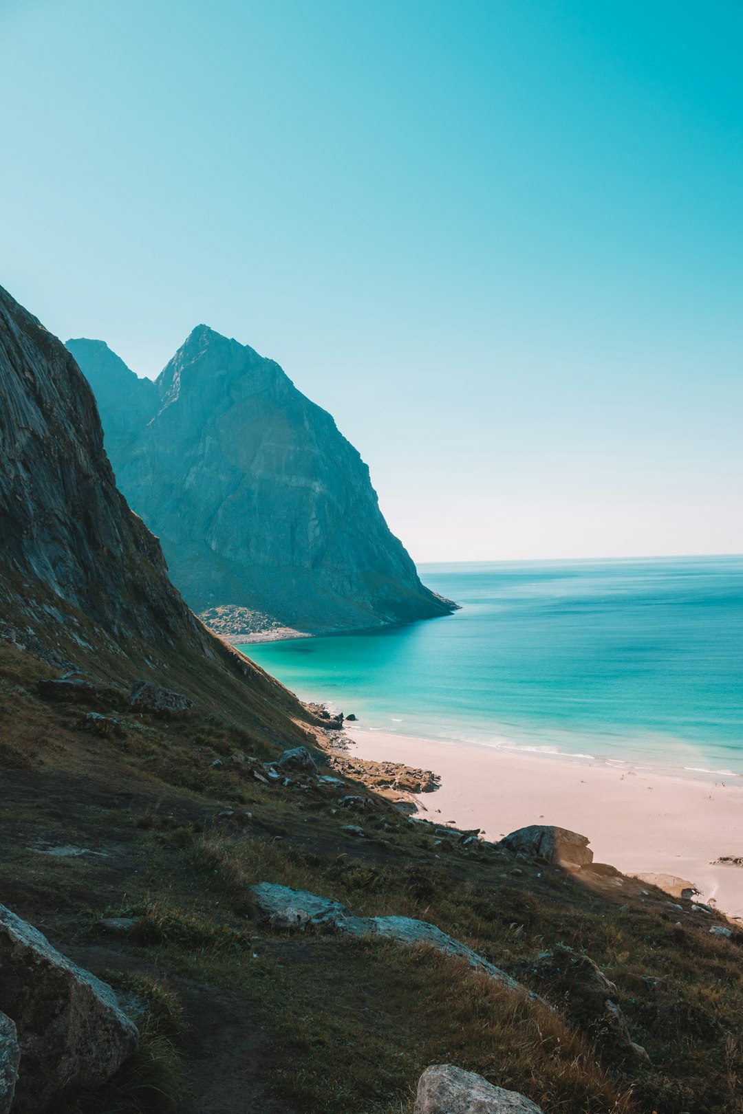 travelers stories about Beach in Kvalvika Beach, Norway