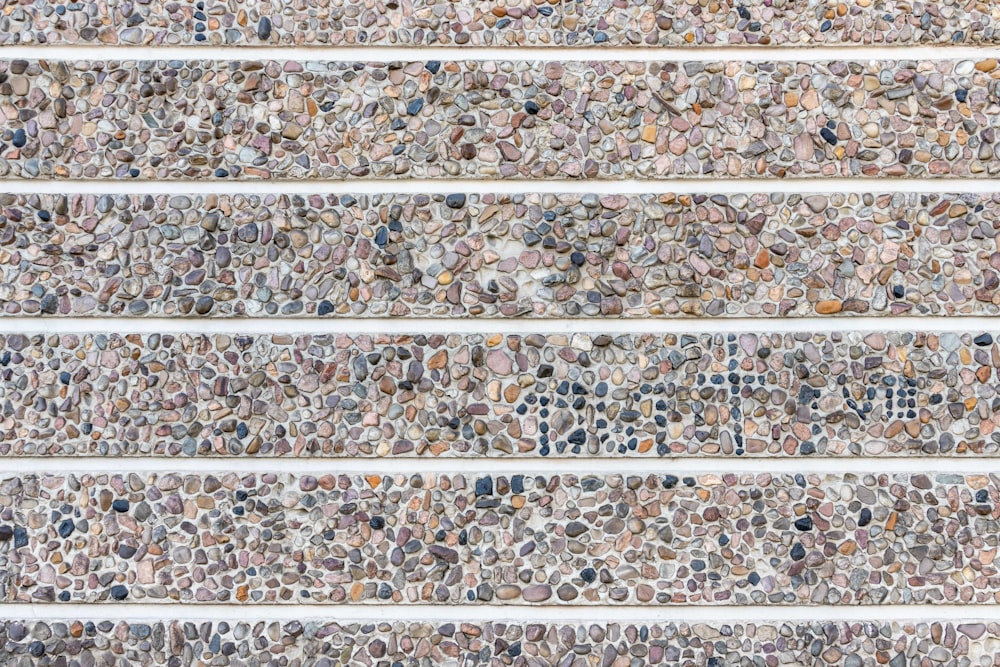 concrete pebbles wall