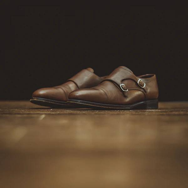 J. Peshawari Kaptaan Leather Chappal
