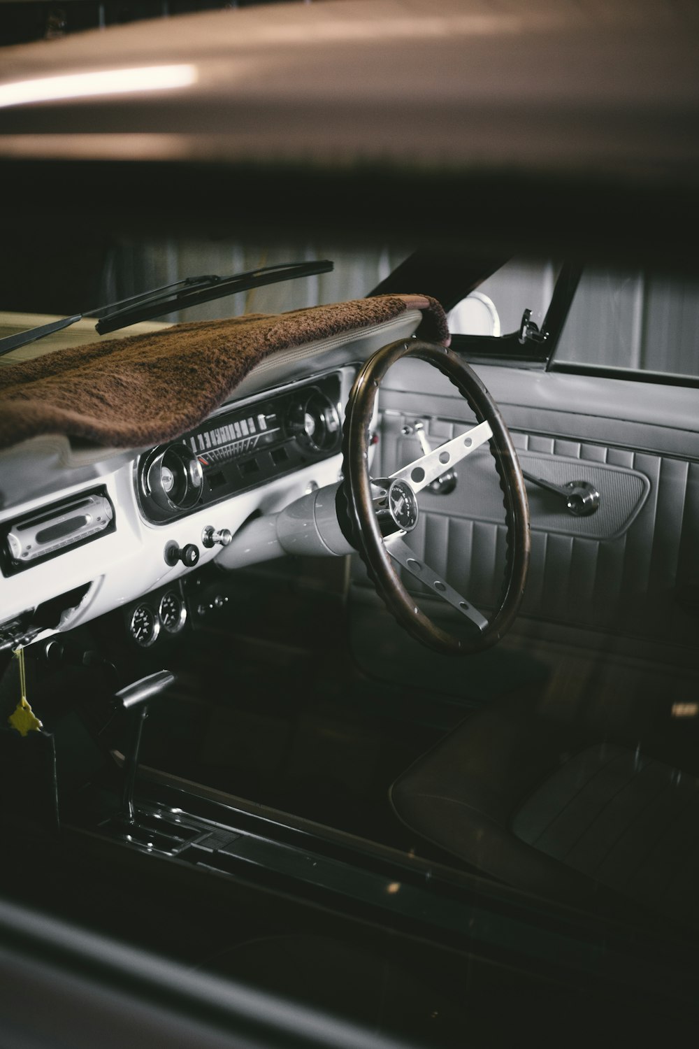 black and silver steering wheel