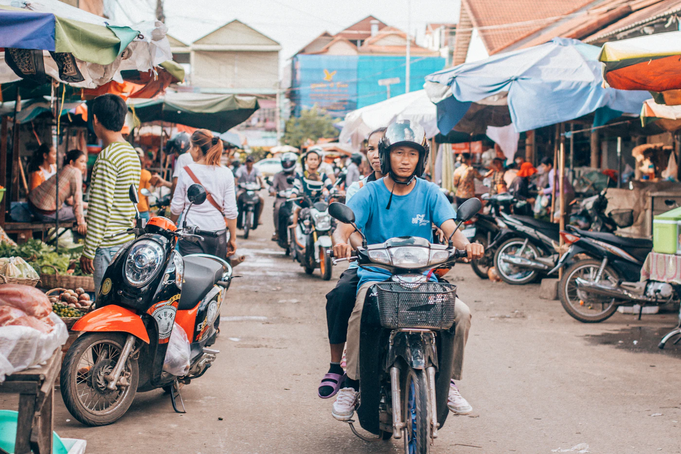 Courier collecting from a shop