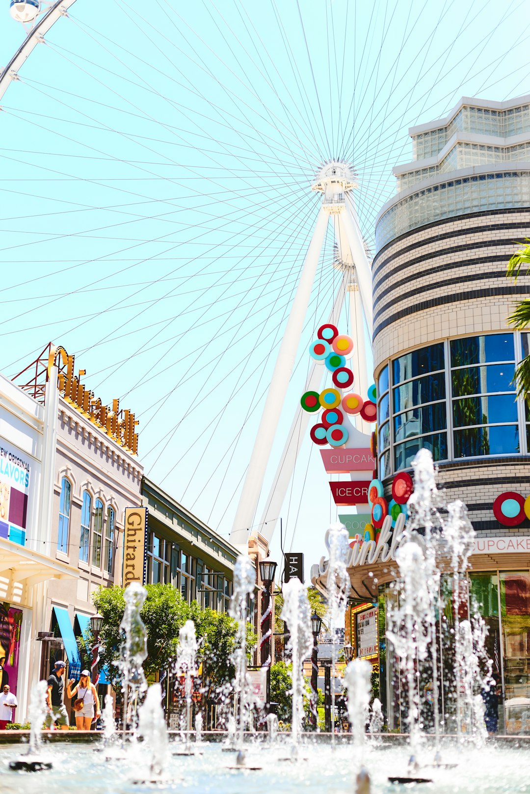 Landmark photo spot In-N-Out Burger Fountains of Bellagio