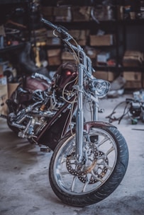 selective focus photography of brown and gray cruiser motorcycle