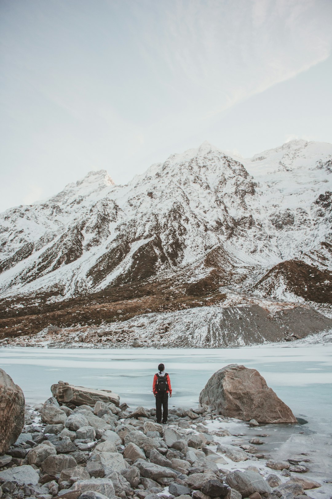 travelers stories about Glacial landform in Mount Cook, New Zealand