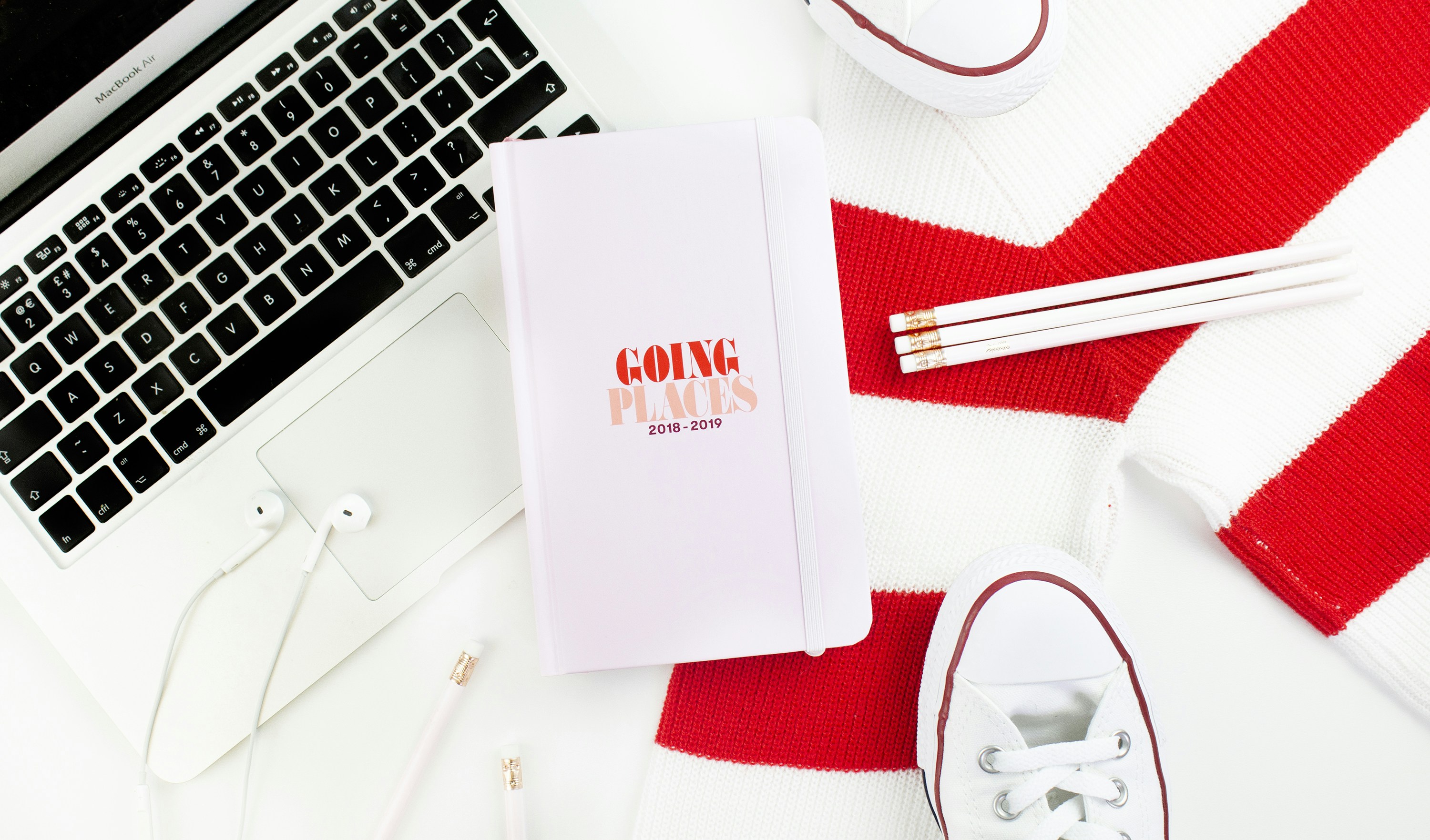 黄色风格网站模板，时尚与品味的完美融合