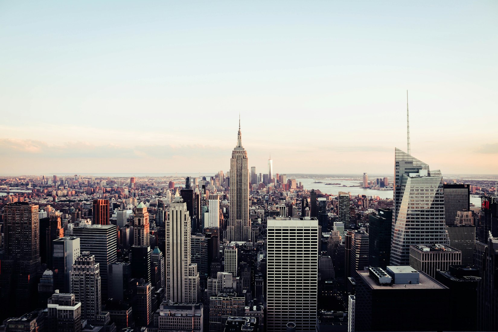 empire state building during the daytime