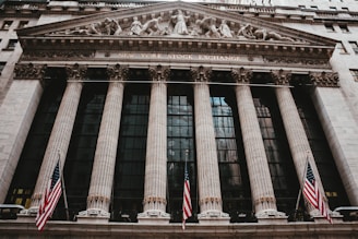 How to Invest in the Stock Market: A Beginner's Guide