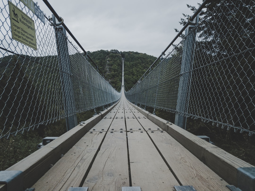 Suspension bridge photo spot Hängeseilbrücke Geierlay Mühlental 35