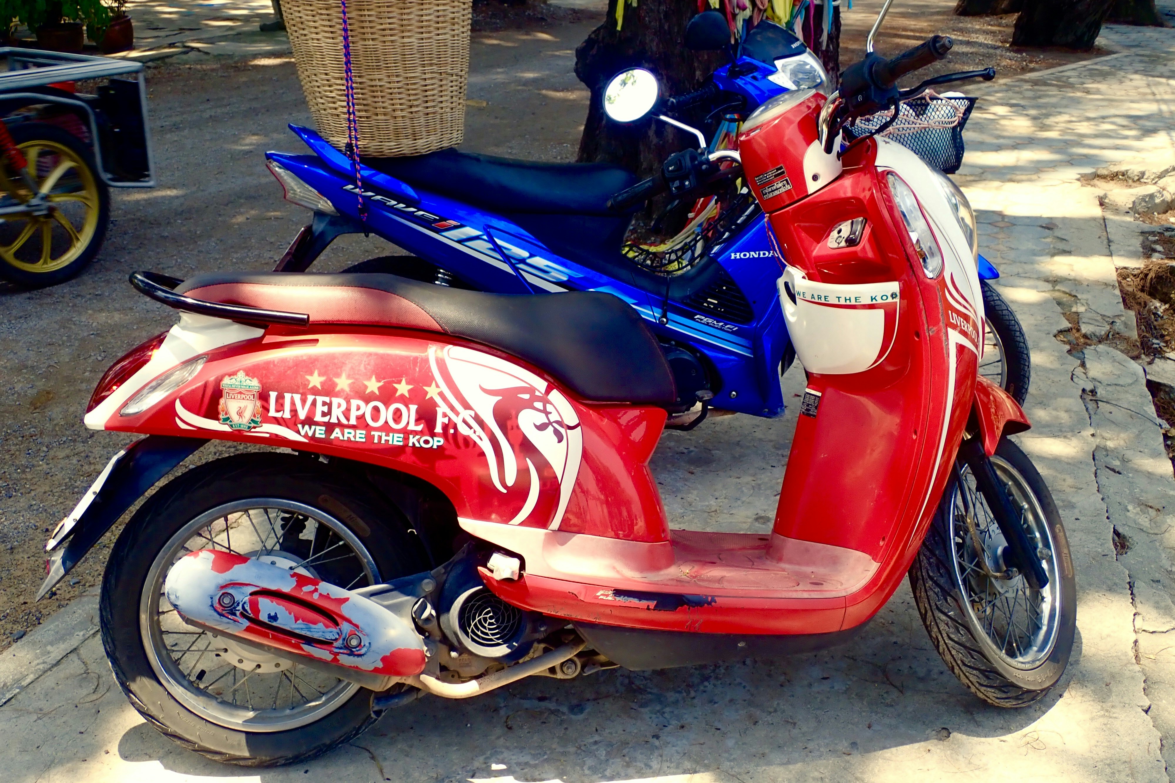 Pièces et scooters d'occasion