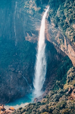 landscape photography of waterfall during daytime
