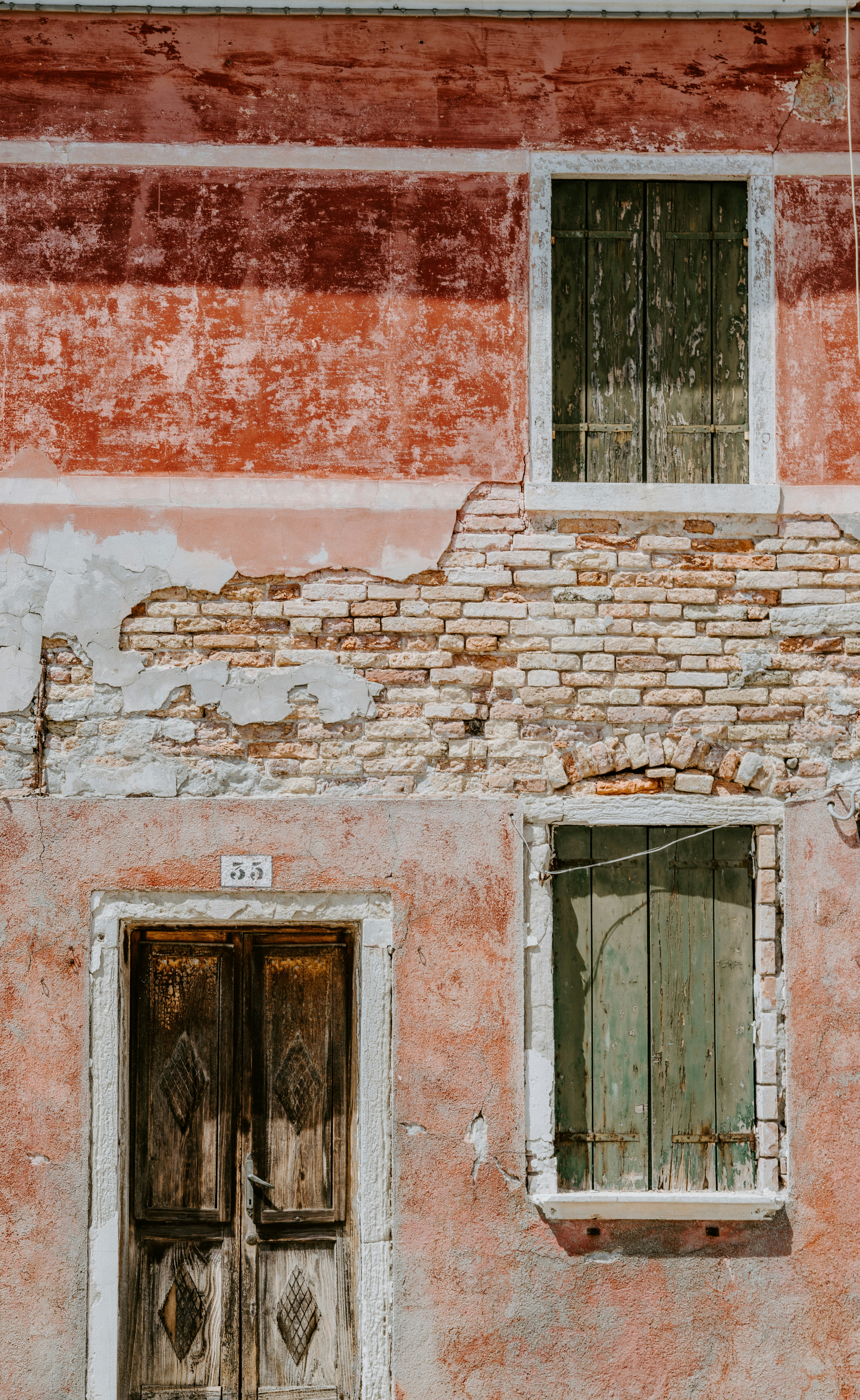 Exposed Brick House Pictures Download Free Images On Unsplash