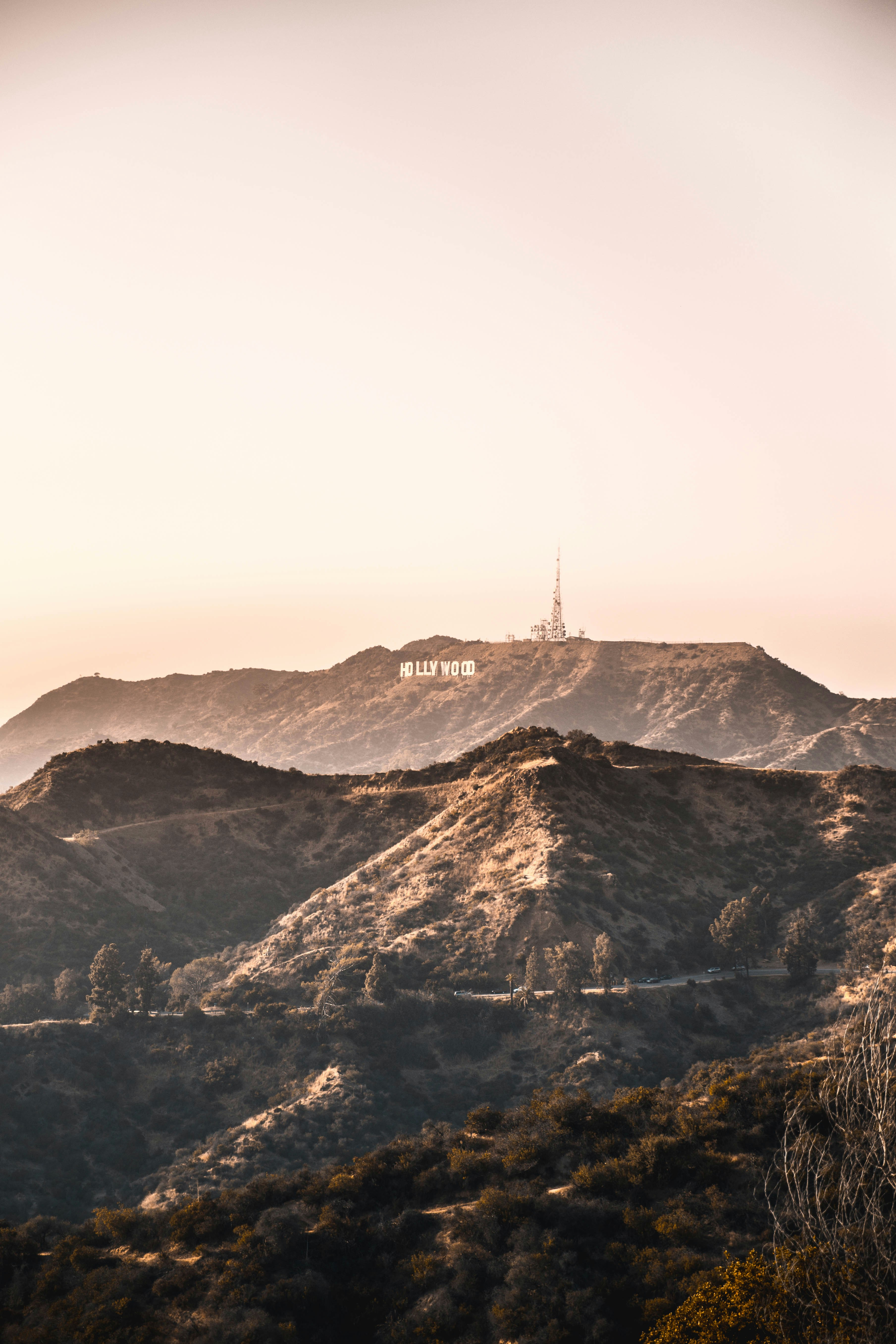 Best 500 Hollywood Pictures Scenic Travel Photos Download Free Images On Unsplash