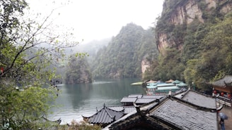 A scenic view of Dali's mountains and lakes, capturing the essence of Lou's inspiration.