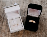 Jewelry box manufacturer