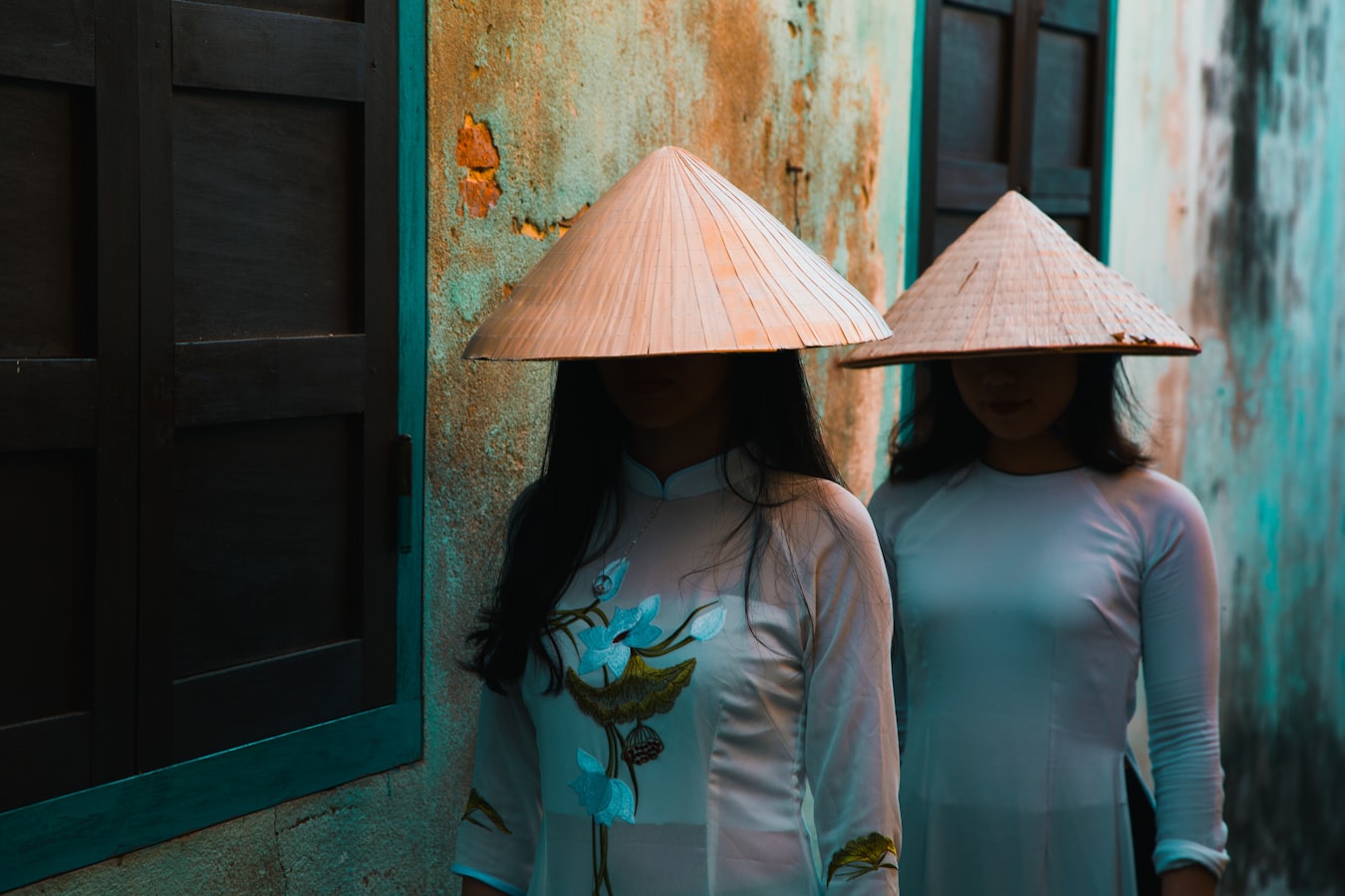 Les Secrets Du Chapeau Asiatique