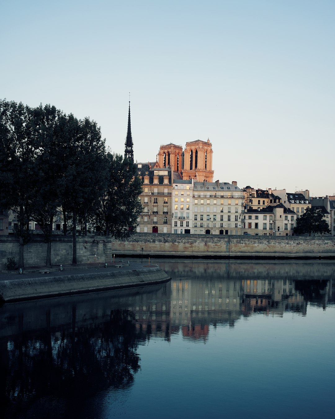 Landmark photo spot Pont Louis Philippe Conciergerie