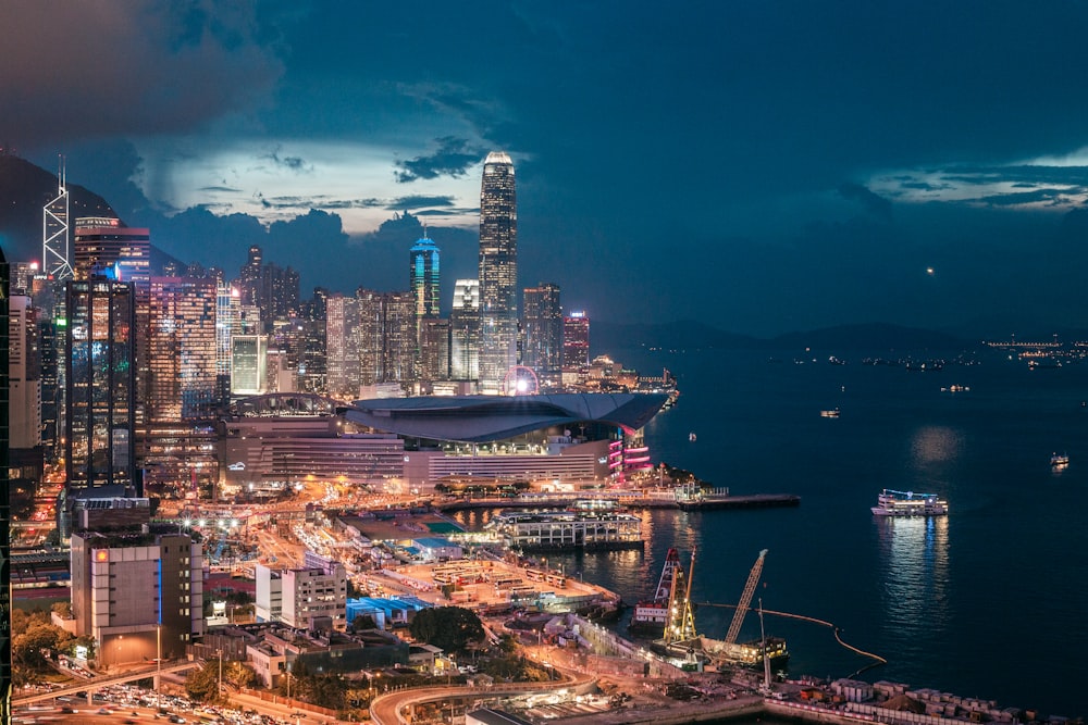 야간의 홍콩 시내