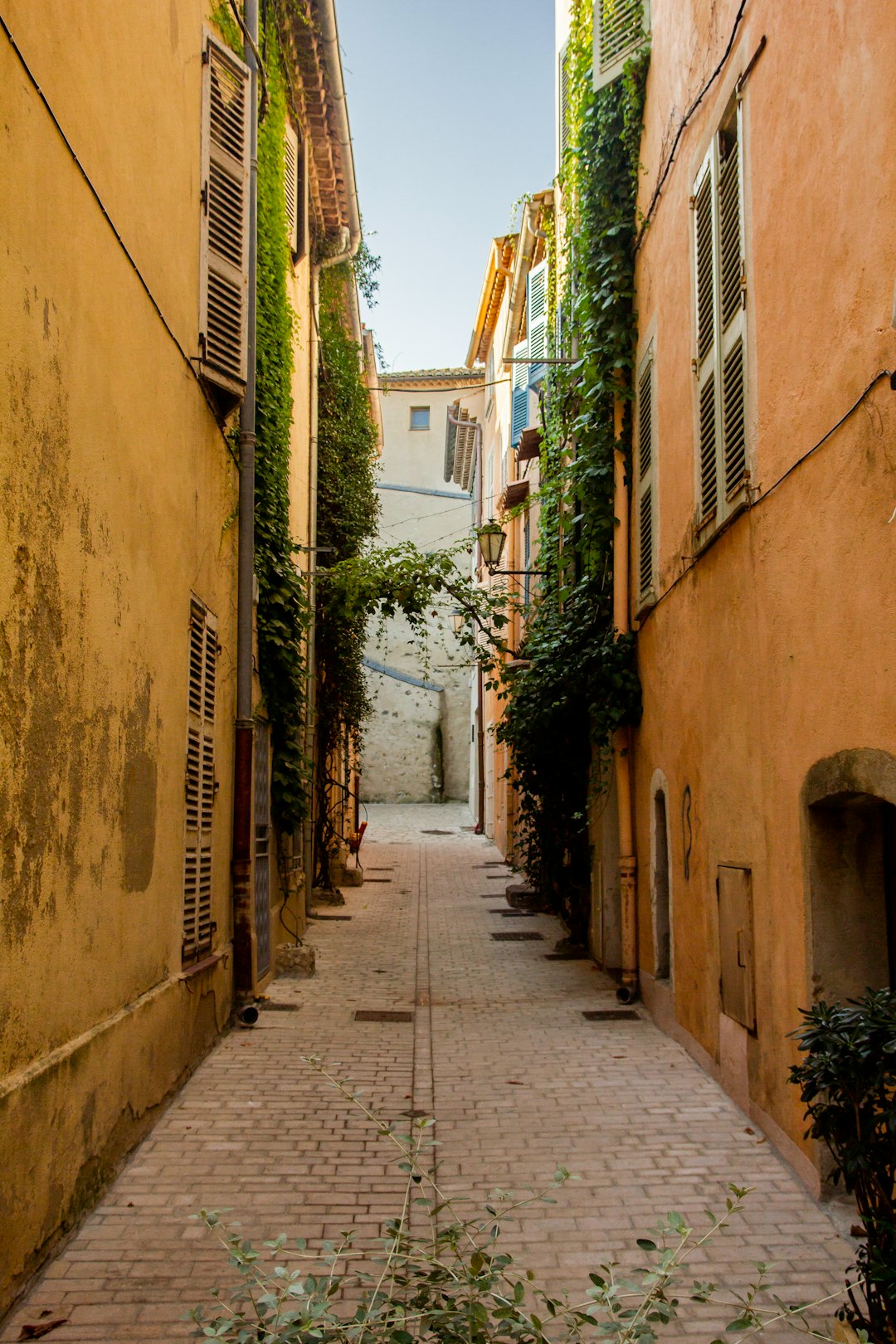 Town photo spot Saint-Tropez Tourves