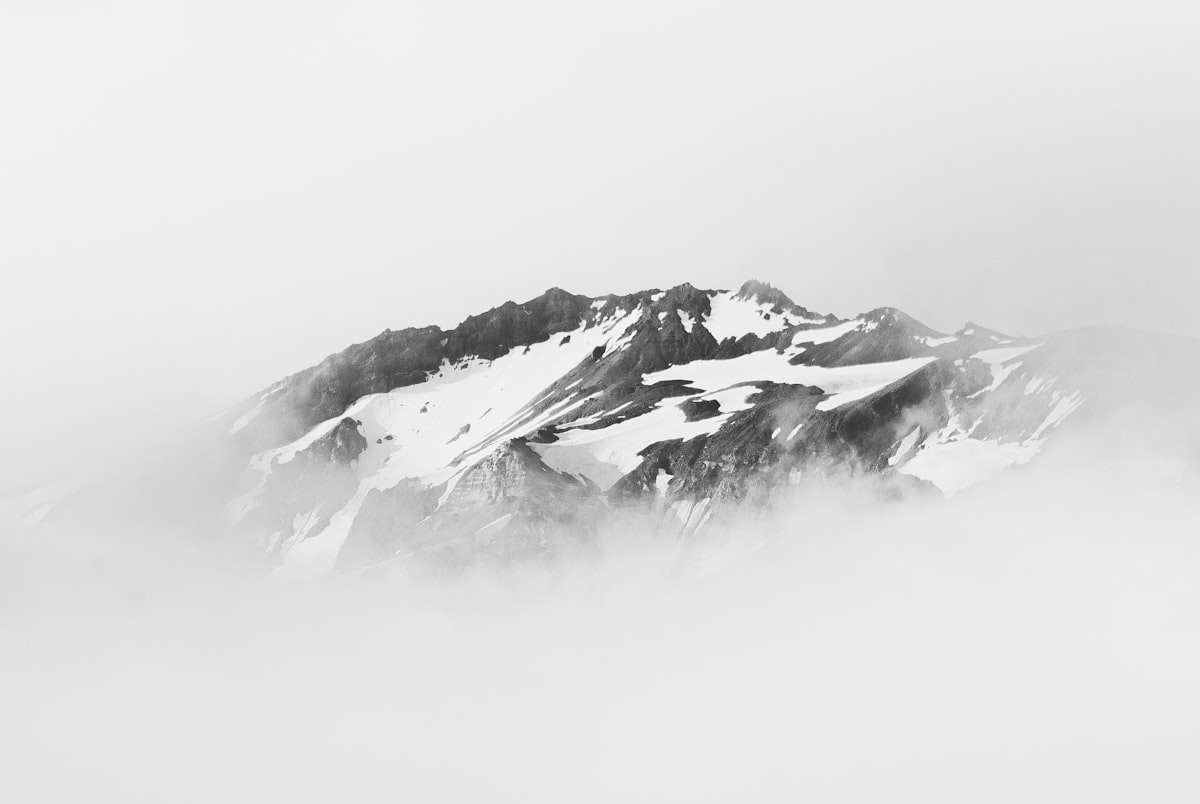 Alcanzando el Monte Olimpo: Encuentra tu camino en medio de la niebla