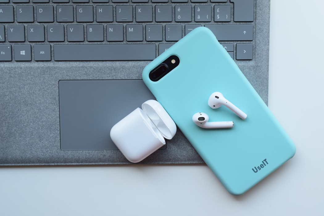 airpods どこに 売っ てる