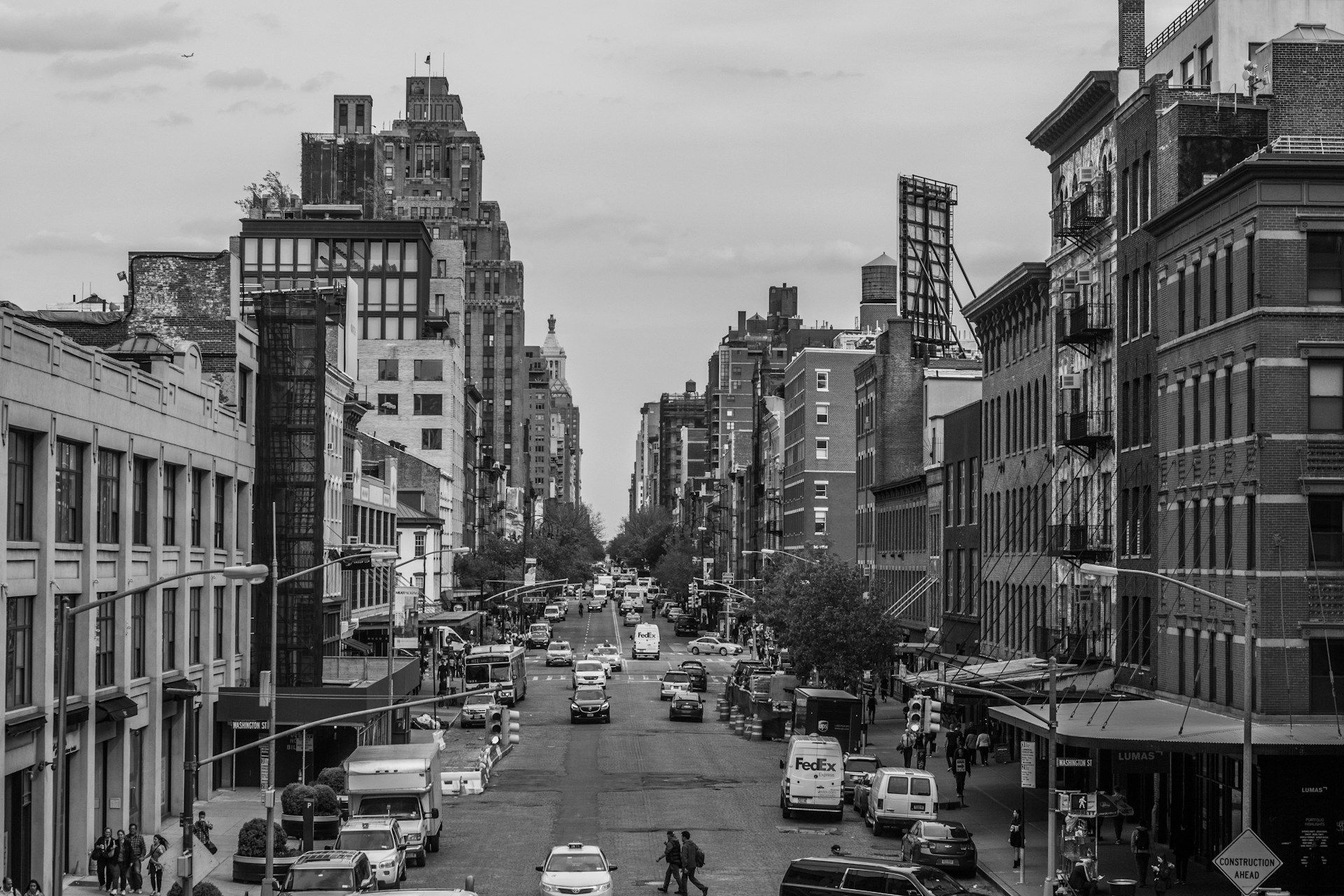 black and white bed linen