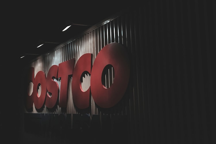 ¿Pagarías por una membresía al supermercado? Costco cree que si