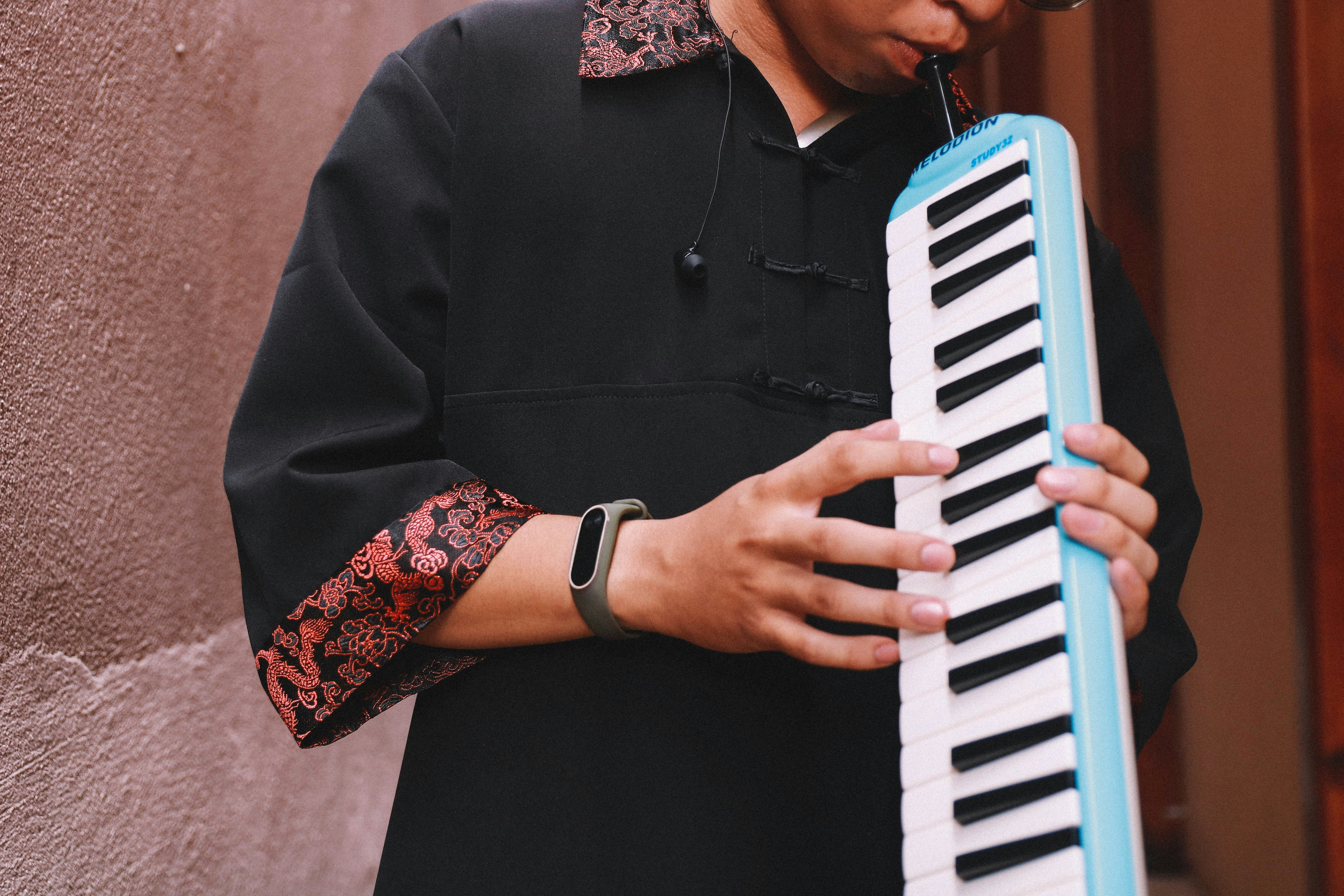 Çocuğun Düşleri: 6. Sınıf Müzik Dersi Melodika Notaları