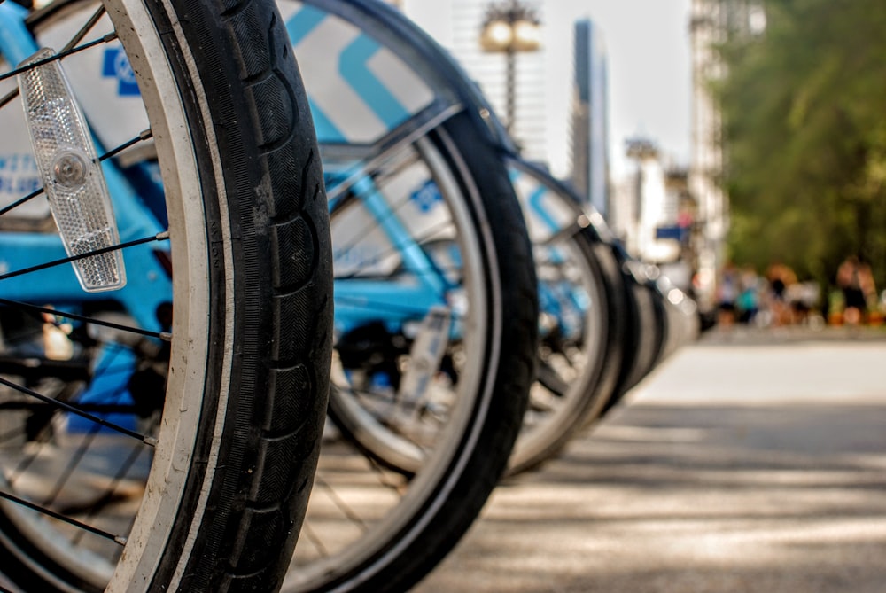 gray bicycle wheel with tire