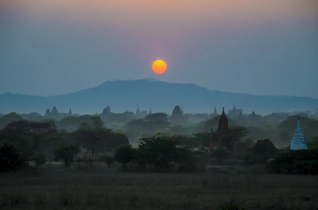 9-Day Myanmar Luxury Itinerary | Premium Travel Guide