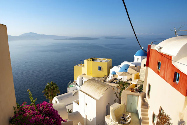 Whitewashed village of Oia on the Santorini caldera, Greek Islands