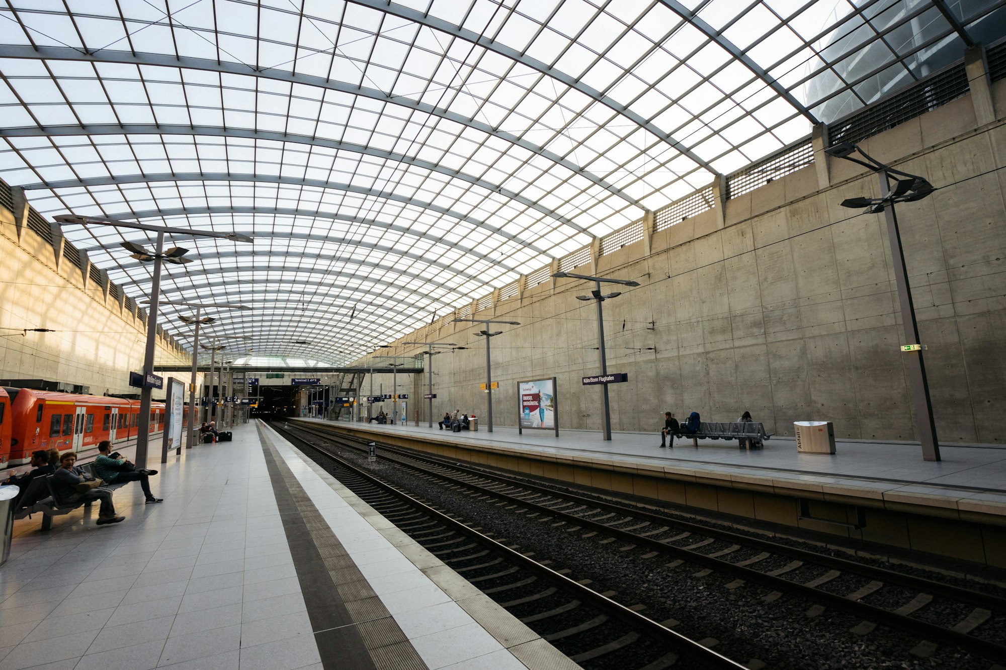 Mehr und schnellere Verbindungen vom Karlsruher
Hauptbahnhof